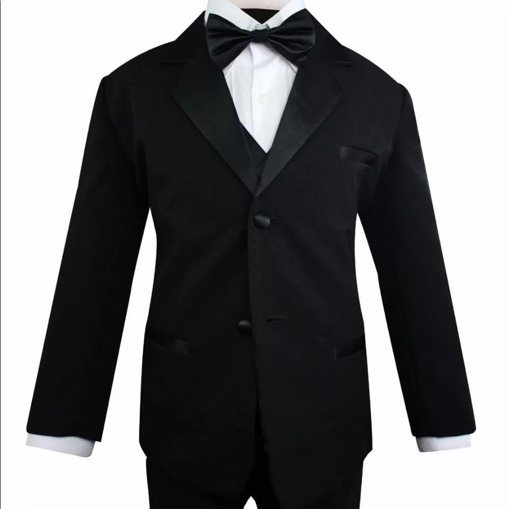 Boy’s tuxedo suit